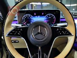 مرسيدس بنز الفئة S مايباخ